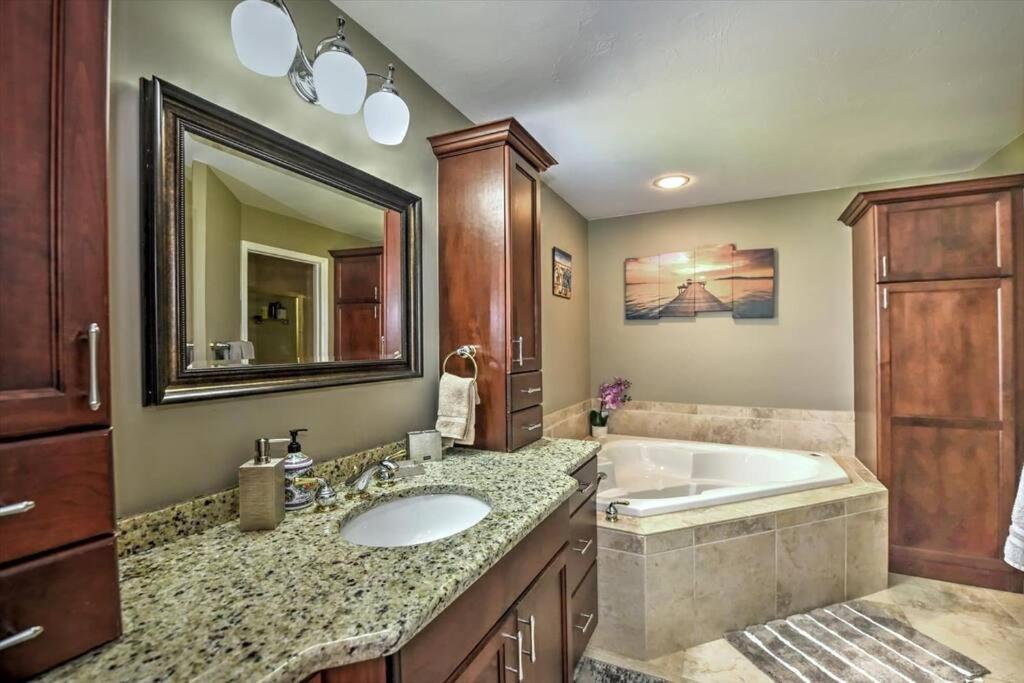 Cape Coral Paradise 4 Bd 12Sleeps, W/Heated Pool Exterior photo
